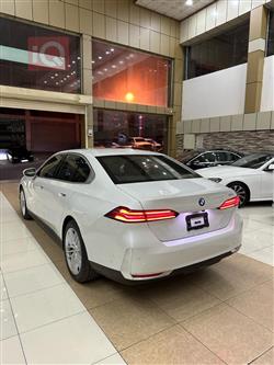 بي ام دبليو الفئة 5